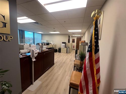 100 Challenger Rd, Ridgefield Park, NJ, 07660-2108 | Card Image