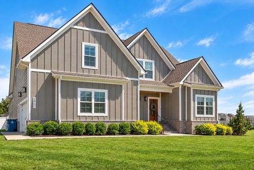 1860 Rhonda Dr, Christiana, TN, 37037-5595 | Card Image