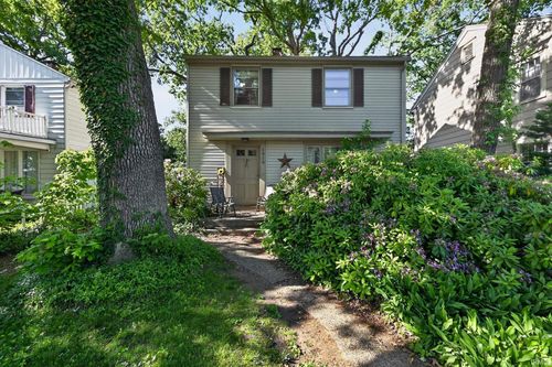 1010 W Lawrence St, Mishawaka, IN, 46545-5909 | Card Image