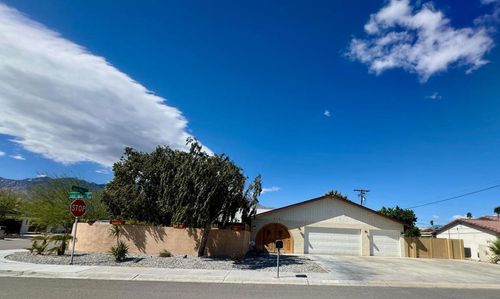 2231 N Los Alamos Rd, Palm Springs, CA, 92262-3908 | Card Image