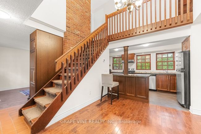 181 Maple Lane, House other with 2 bedrooms, 3 bathrooms and 2 parking in Rockcliffe ON | Image 8