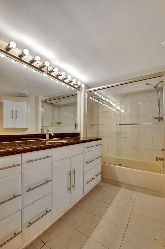 APT-302 - 6372 La Costa Dr, Condo with 3 bedrooms, 3 bathrooms and null parking in Boca Raton FL | Image 34