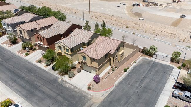 10650 Little Horse Creek Ave, House other with 3 bedrooms, 3 bathrooms and null parking in Las Vegas NV | Image 52