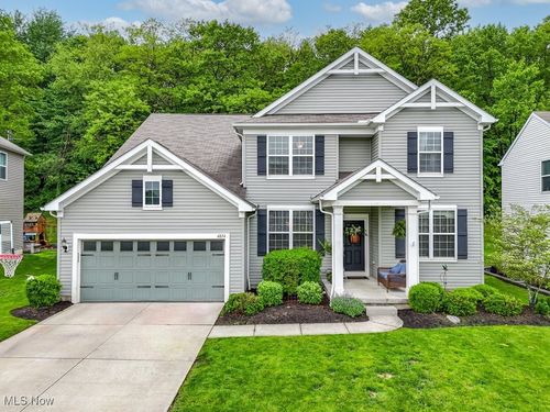 4824 Lake View Dr, Peninsula, OH, 44264-9589 | Card Image