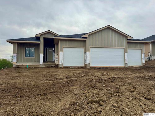 8954 Von St, Papillion, NE, 68046-5994 | Card Image