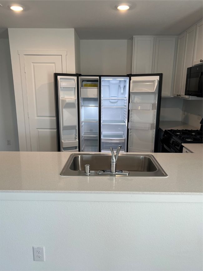 3619 Chambray Dr, House other with 3 bedrooms, 2 bathrooms and null parking in Sherman TX | Image 8
