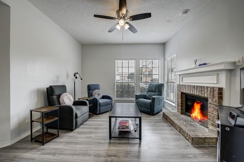 apt-814-3101 Townbluff Dr, Plano, TX, 75075-9134 | Card Image