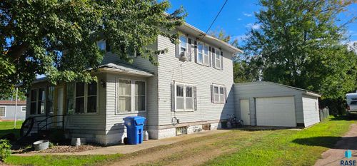 140 3rd St Street, Monroe, SD, 57047 | Card Image