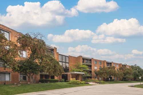 315b-1415 Central Rd, Arlington Heights, IL, 60005-3321 | Card Image