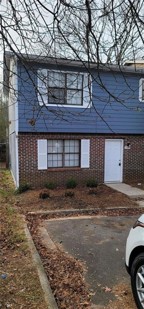 2085 Lenoa Ln, Austell, GA, 30106-1861 | Card Image