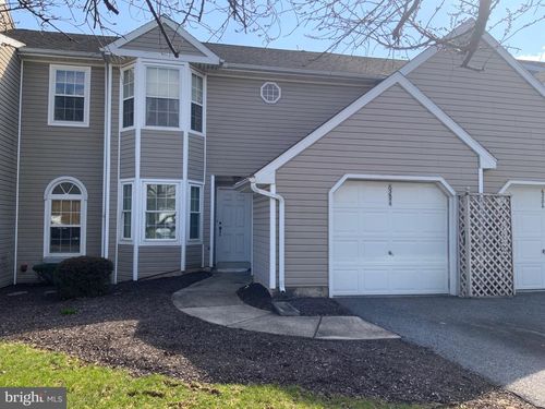 6284 Spring Knoll Dr, HARRISBURG, PA, 17111-6883 | Card Image