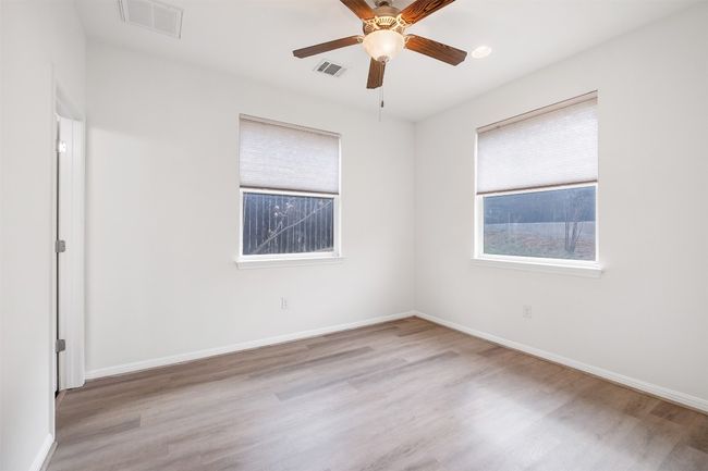 B - 6404 Carson Rdg, Condo with 2 bedrooms, 2 bathrooms and 2 parking in Austin TX | Image 15
