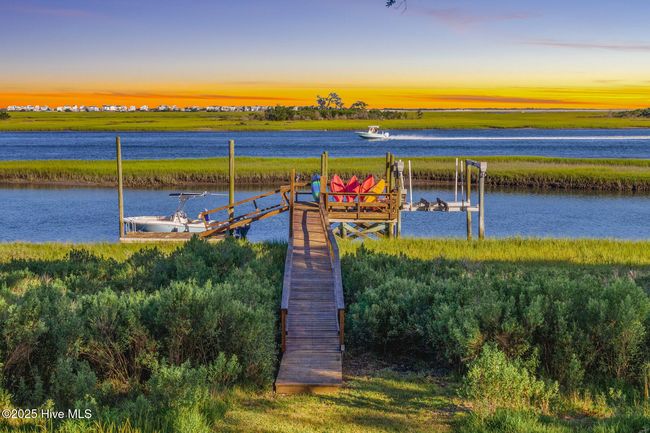 362 Olde Point Loop, House other with 4 bedrooms, 5 bathrooms and 2 parking in Hampstead NC | Image 6