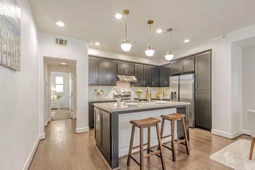168 Currlin Cir, Milpitas, CA, 95035-9022 | Card Image