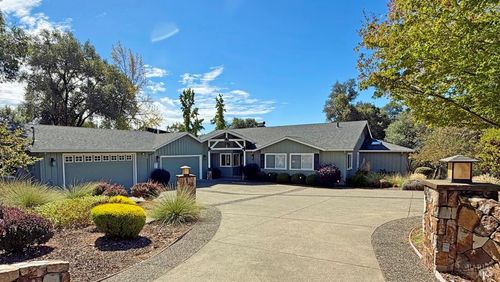 2090 Sierra Pl, Ukiah, CA, 95482-3634 | Card Image