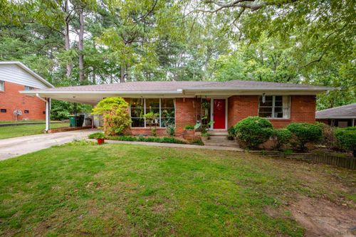 307 Hiawatha Dr, Little Rock, AR, 72205-4826 | Card Image