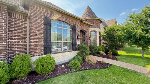7611 Ridgebluff Ln, Sachse, TX, 75048-6554 | Card Image