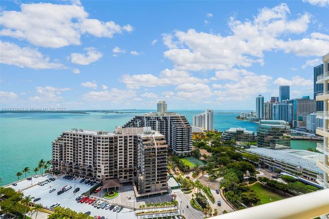 APT-2611 - 888 Brickell Key Dr, Condo with 2 bedrooms, 3 bathrooms and null parking in Miami FL | Image 32