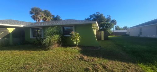 20329 Astoria Ave, PORT CHARLOTTE, FL, 33952-2344 | Card Image