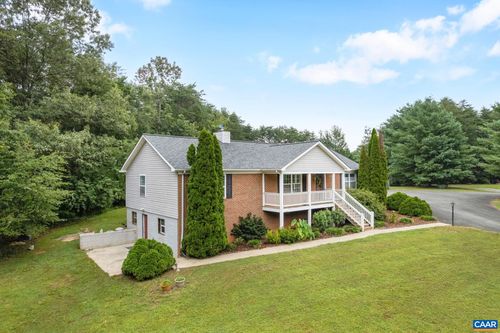 2387 Lindsay Rd, Gordonsville, VA, 22942-6325 | Card Image