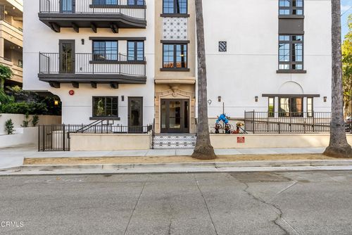 102-139 S Oak Knoll Ave, Pasadena, CA, 91101-0200 | Card Image