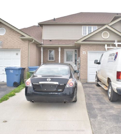 75 Hewitt Lane, Guelph, ON, N1K1V7 | Card Image