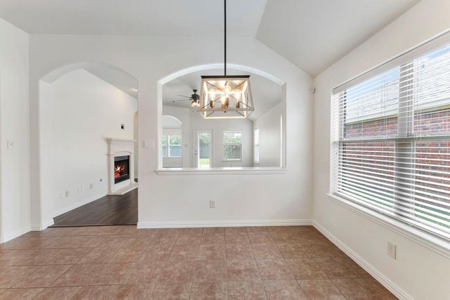 28519 Lockeridge View Dr, House other with 3 bedrooms, 2 bathrooms and 2 parking in Spring TX | Image 17