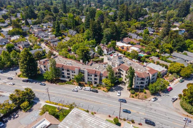 UNIT-107 - 425 N El Camino Real, Condo with 2 bedrooms, 2 bathrooms and 1 parking in San Mateo CA | Image 26