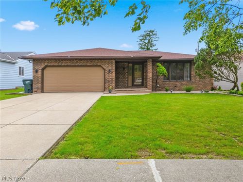 13255 Milo Rd, Cleveland, OH, 44125-5252 | Card Image