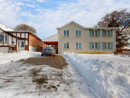 257 Cherokee Blvd, North York, ON, M2H2J9 | Card Image