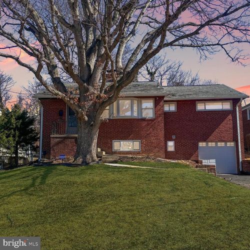 5820 Woodland Dr, OXON HILL, MD, 20745-1232 | Card Image