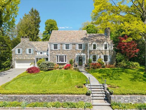 14 Bonnie Briar Ln, Larchmont, NY, 10538-1347 | Card Image
