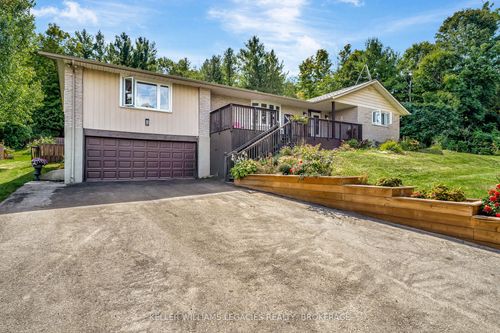 1543 County Rd 28, Quinte West, ON, K0K1H0 | Card Image