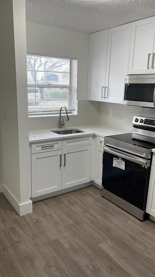 apt-134-422 Lakeside Dr, Margate, FL, 33063-7604 | Card Image