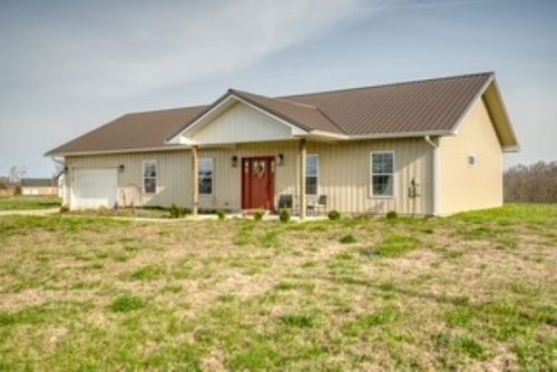 894 Union Chapel Rd, Scottsville, KY, 42164-9359 | Card Image