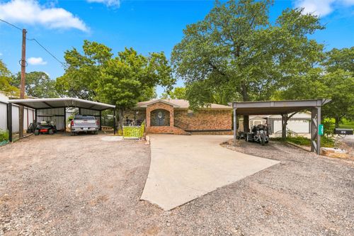 121 County Road 1740a, Clifton, TX, 76634-3958 | Card Image