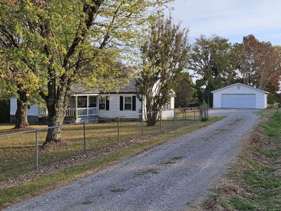 13660 Central Pike, House other with 3 bedrooms, 2 bathrooms and 2 parking in MOUNT JULIET TN | Image 1