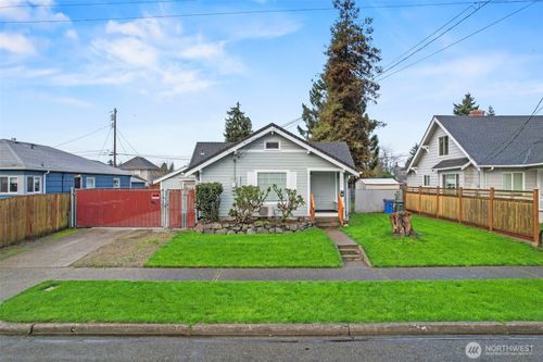 5644 S I St, Tacoma, WA, 98408-3437 | Card Image