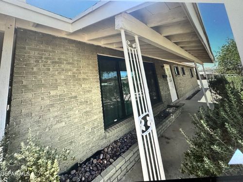 1202 Caper Rd, El Paso, TX, 79925-7714 | Card Image