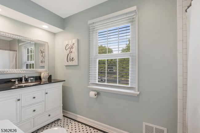 45 Tuxford Ter, House other with 4 bedrooms, 2 bathrooms and null parking in Basking Ridge NJ | Image 23