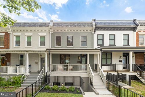 2422 N Capitol St Nw, WASHINGTON, DC, 20002-1013 | Card Image