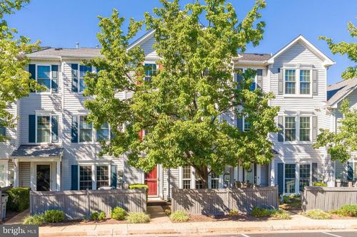 9305 Gooseberry Dr, MANASSAS, VA, 20110-6684 | Card Image