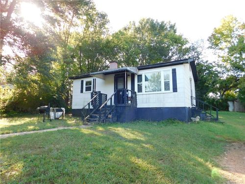 451 Sunnyside Cir, Greer, SC, 29651-3276 | Card Image