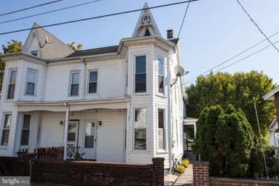 137 Orchard Street, Home with 4 bedrooms, 1 bathrooms and null parking in AUBURN PA | Image 1