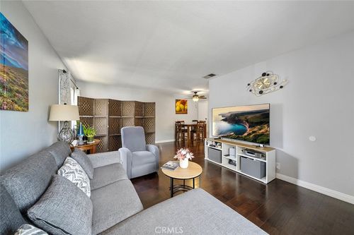 4-871 W 13th St, Azusa, CA, 91702 | Card Image