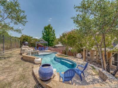 18514 Canoe Brk, House other with 5 bedrooms, 4 bathrooms and null parking in San Antonio TX | Image 2