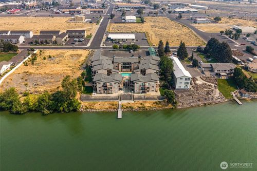 202-2900 W Marina Dr, Moses Lake, WA, 98837-4502 | Card Image