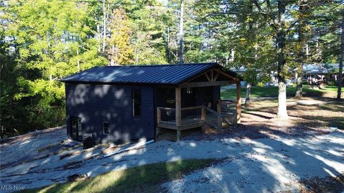 4544 Beach Road, Glouster, OH, 45732 | Card Image