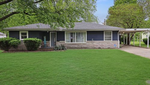 845 W Seminole St, Springfield, MO, 65807-2527 | Card Image