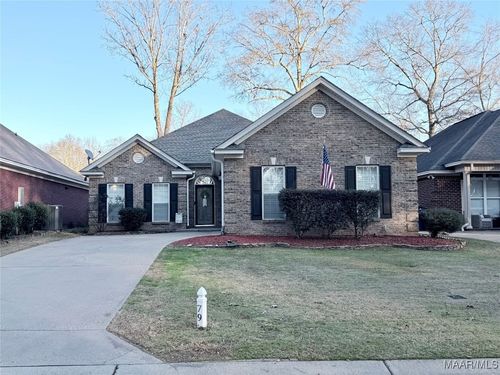 79 River Birch Cir, Wetumpka, AL, 36093-3842 | Card Image